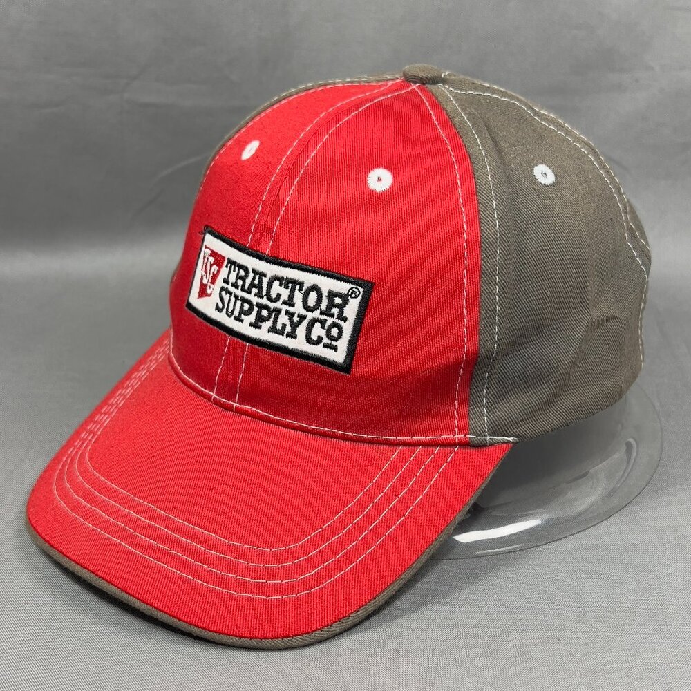 Tractor Supply Co Strapback Hat Cap Red Farmer Seed Souvenir Dad Casual Mens